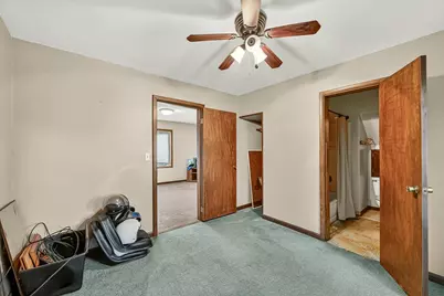 10215 50th Avenue SW, Stewartville, MN 55976 - Photo 9