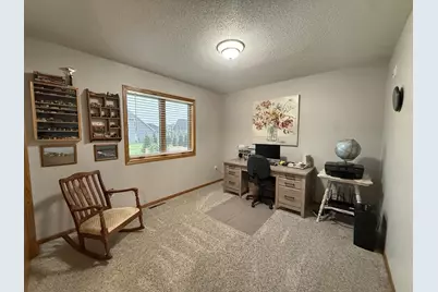 656 Westminster Drive, Moorhead, MN 56560 - Photo 15