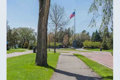 4249 Oliver Avenue N, Minneapolis, MN 55412 - Photo 51