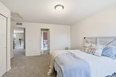 580 Eastgate Parkway, Mahtomedi, MN 55115 - Photo 37