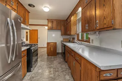 556 Turin Avenue, South Saint Paul, MN 55075 - Photo 7