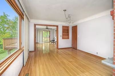 556 Turin Avenue, South Saint Paul, MN 55075 - Photo 5