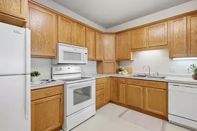 1201 Hadley Avenue N #107, Oakdale, MN 55128 - Photo 7