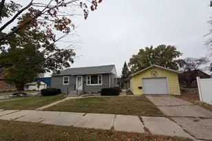 1604 N 2nd St, Mankato, MN 56001 - Photo 1