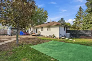 7859 Monroe St NE, Spring Lake Park, MN 55432 - Photo 23