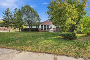 7859 Monroe St NE, Spring Lake Park, MN 55432 - Photo 25
