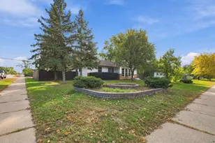 7859 Monroe St NE, Spring Lake Park, MN 55432 - Photo 27