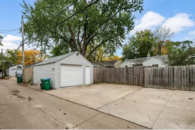 2745 Hampshire Avenue S, Saint Louis Park, MN 55426 - Photo 21