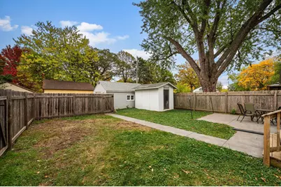 2745 Hampshire Avenue S, Saint Louis Park, MN 55426 - Photo 19