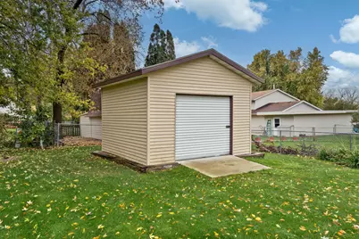1085 Robert Place SW, Owatonna, MN 55060 - Photo 35