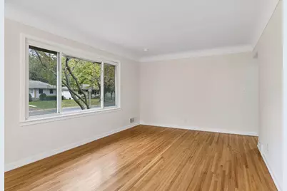 740 24th Avenue N, South Saint Paul, MN 55075 - Photo 5
