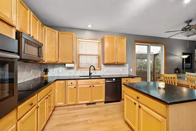 6622 Ashton Circle, Shakopee, MN 55379 - Photo 5