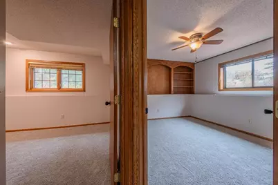 1568 Lakewood Drive N, Maplewood, MN 55119 - Photo 23