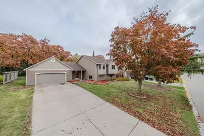 1568 Lakewood Drive N, Maplewood, MN 55119 - Photo 17