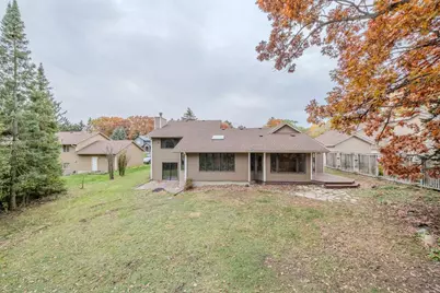 1568 Lakewood Drive N, Maplewood, MN 55119 - Photo 7