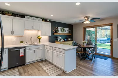 517 W Riverview Drive, Waterville, MN 56096 - Photo 13