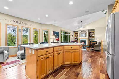 542 Majestic Oaks Court, Eagan, MN 55123 - Photo 17