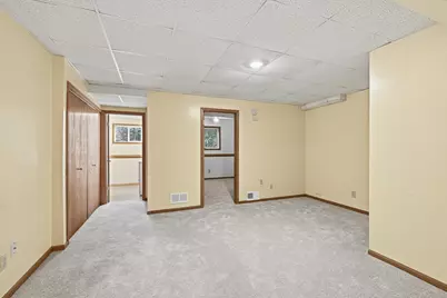 326 Morningside Circle, Saint Paul, MN 55119 - Photo 21