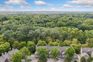1640 Rose Hill Cir, Saint Paul, MN 55108 - Photo 7