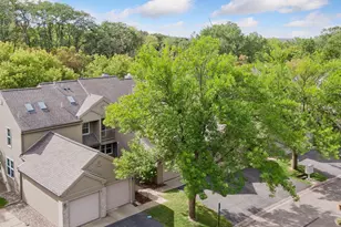 1640 Rose Hill Cir, Saint Paul, MN 55108 - Photo 5