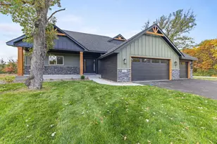 15626 Sycamore St, Andover, MN 55304 - Photo 5