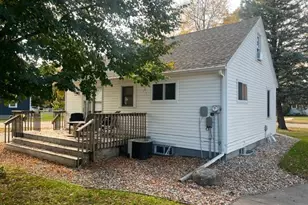 611 S Swift Ave, Litchfield, MN 55355 - Photo 9
