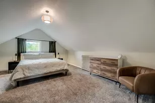 1355 Upton Ave N, Minneapolis, MN 55411 - Photo 33