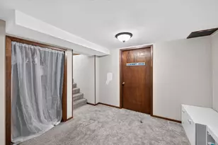 2071 Cedar Ave, White Bear Lake, MN 55110 - Photo 21