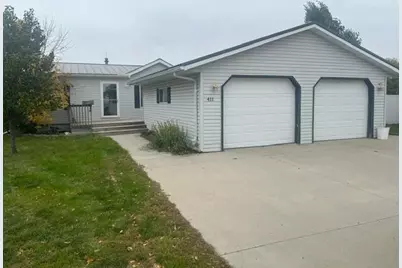 411 Port Court, Breckenridge, MN 56520 - Photo 1