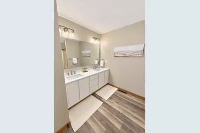 3001 Juniper Lane #I, Woodbury, MN 55125 - Photo 17