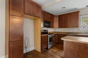 989 Burr St, Saint Paul, MN 55130 - Photo 17