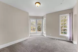 989 Burr St, Saint Paul, MN 55130 - Photo 43