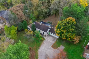 648 Roosevelt Rd, Saint Cloud, MN 56301 - Photo 1