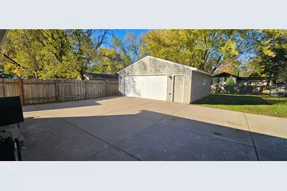 10416 Arrowhead Street NW, Coon Rapids, MN 55433 - Photo 47