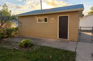 609 Wall St, North Mankato, MN 56003 - Photo 5