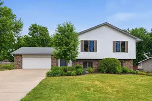 4027 Elmwood Dr, Saint Bonifacius, MN 55375 - Photo 1