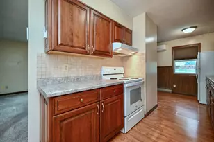 1414F McNally Dr, Winona, MN 55987 - Photo 7