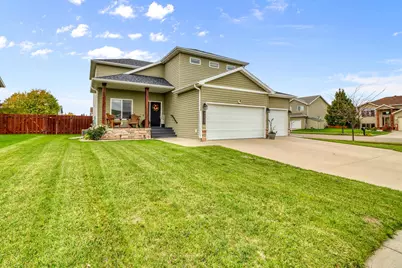 4203 18th Street S, Moorhead, MN 56560 - Photo 3