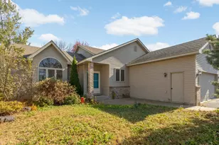 933 Ivy Hills Rd, Belle Plaine, MN 56011 - Photo 1