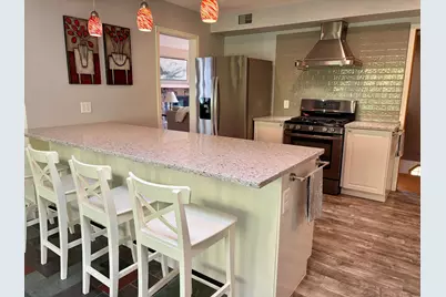 2640 Noble Avenue N, Golden Valley, MN 55422 - Photo 13