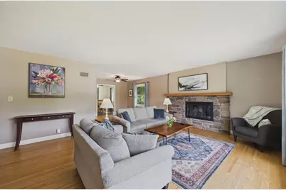 2640 Noble Avenue N, Golden Valley, MN 55422 - Photo 9