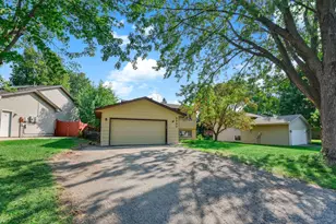 4233 Braddock Trail, Eagan, MN 55123 - Photo 23