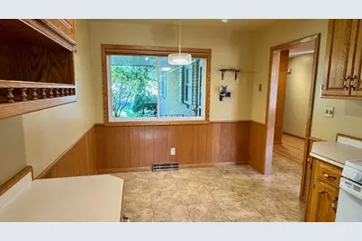 1203 24th Avenue S, Moorhead, MN 56560 - Photo 11