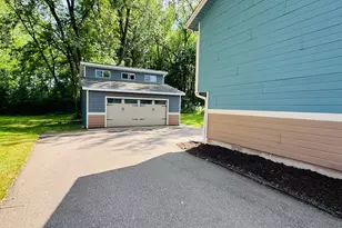 2064 Stillwater St, White Bear Lake, MN 55110 - Photo 3