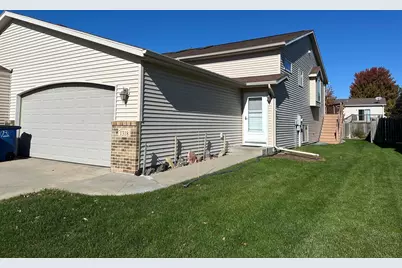1318 37th Avenue S, Moorhead, MN 56560 - Photo 3