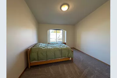 1318 37th Avenue S, Moorhead, MN 56560 - Photo 17