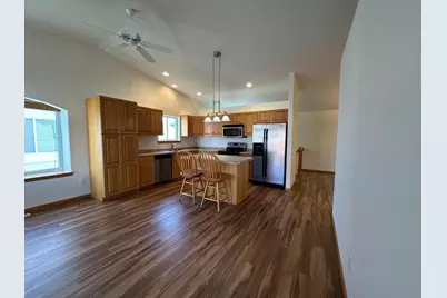 1318 37th Avenue S, Moorhead, MN 56560 - Photo 13