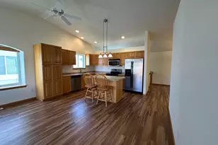 1318 37 Ave S, Moorhead, MN 56560 - Photo 13