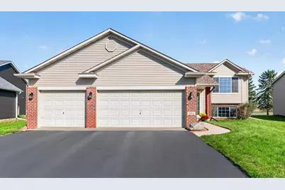 911 Cobblestone Lane, Belle Plaine, MN 56011 - Photo 3
