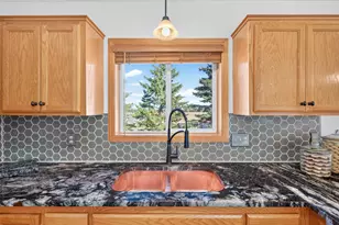 911 Cobblestone Ln, Belle Plaine, MN 56011 - Photo 21